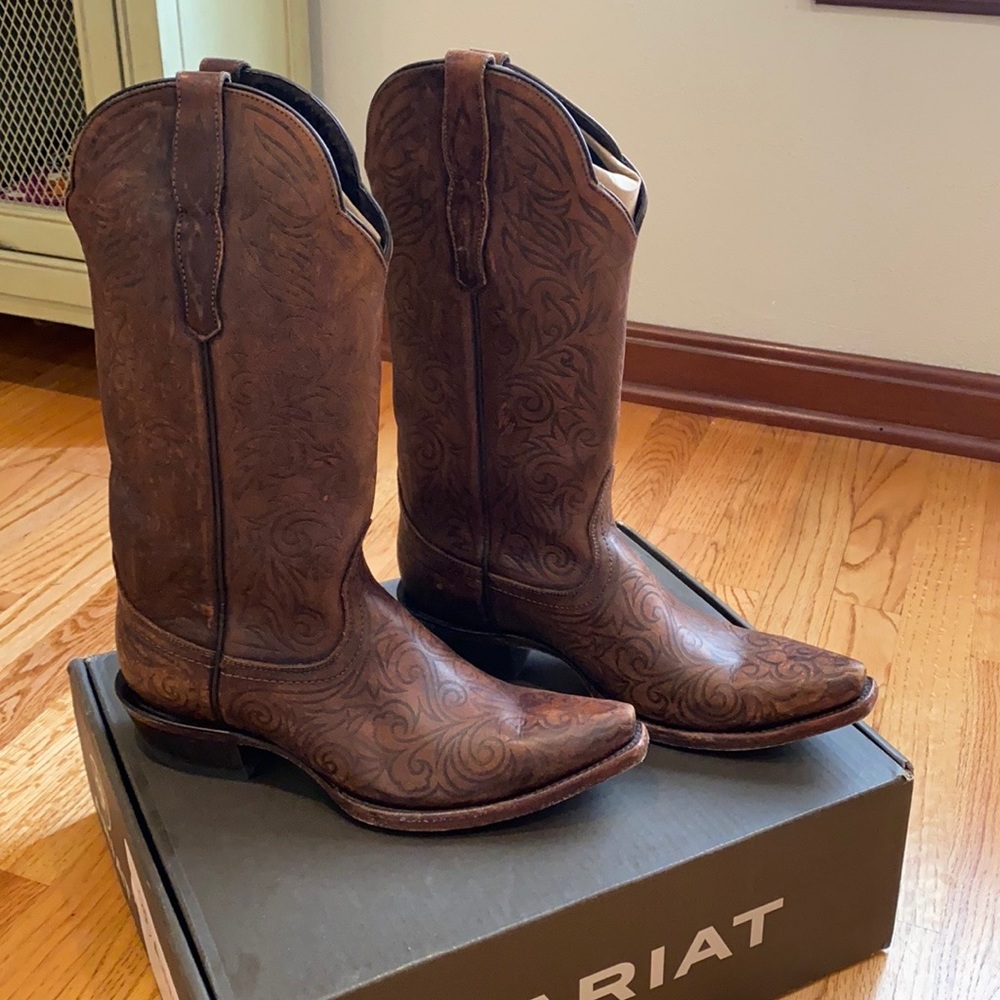 BEAUTIFUL Arita Boots